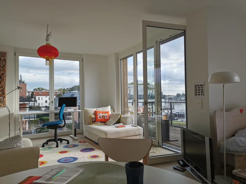 Sonnendurchflutete 2-Zimmer Wohnung  mit Balkon und Miele-EBK Wassernah am Dahme — photo 1